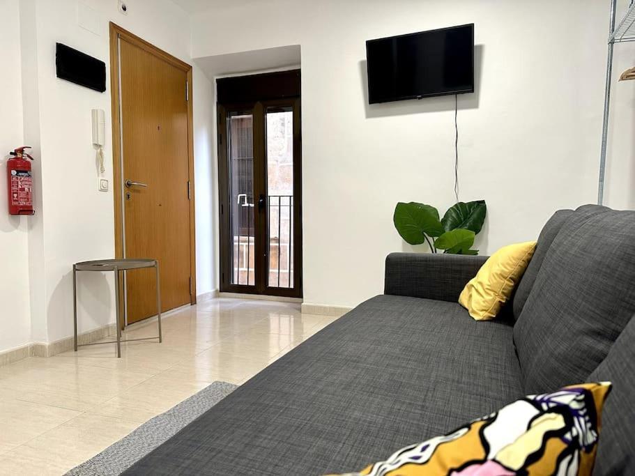 Little Horse Apartments 2 Ταραγόνα Εξωτερικό φωτογραφία