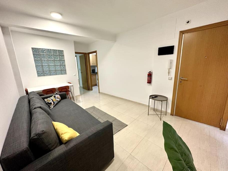 Little Horse Apartments 2 Ταραγόνα Εξωτερικό φωτογραφία